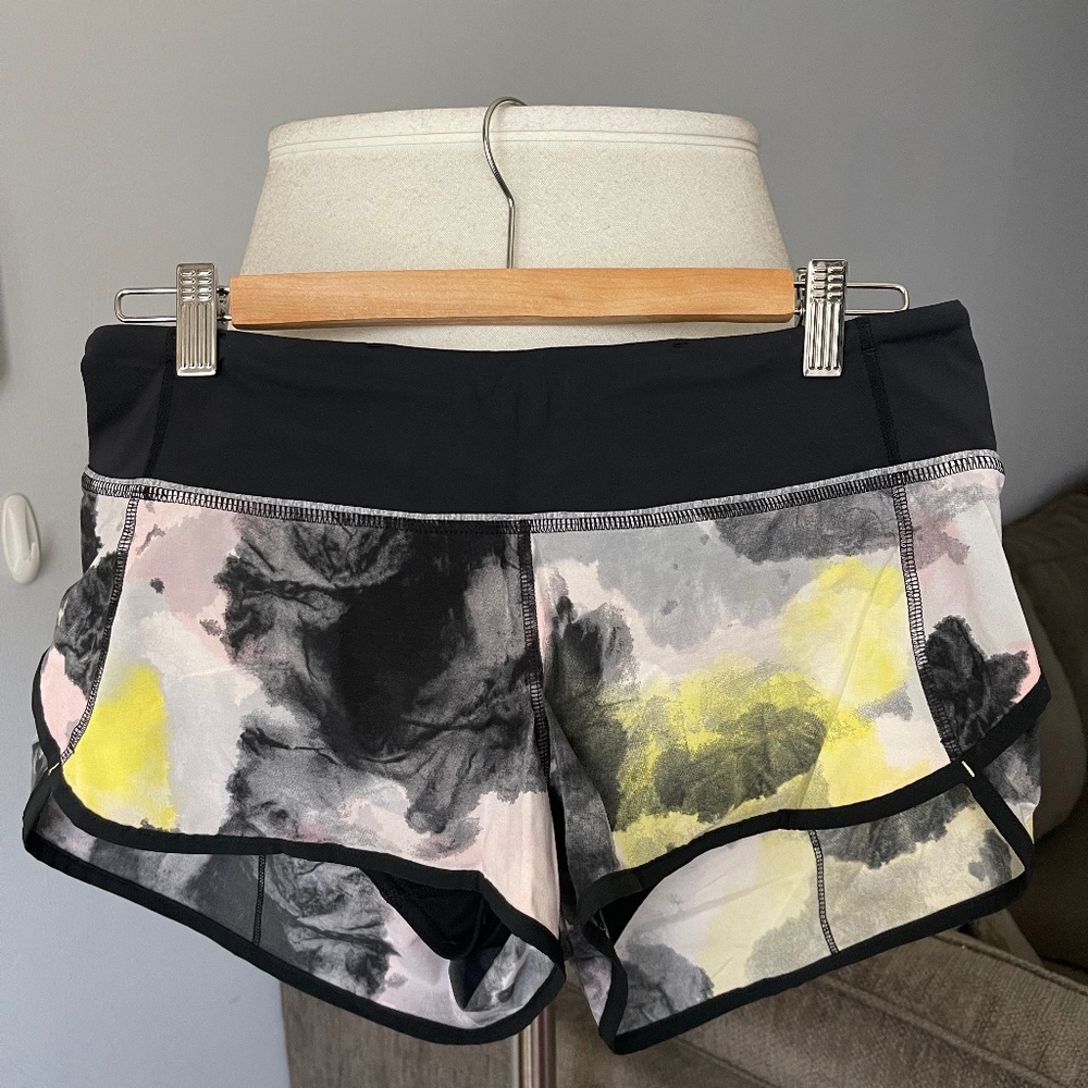 lululemon athletica Multi-colored Speed Short 2.5 in